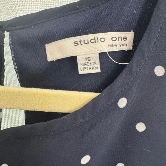 Size large 21” ptp Studio One navy  A-Line Knee-Length Skirt for Cocktail - Picture 6 of 8